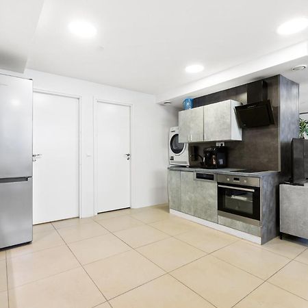 Sirena Apartment - Self Check-In And Free Parking Reval Exterior foto