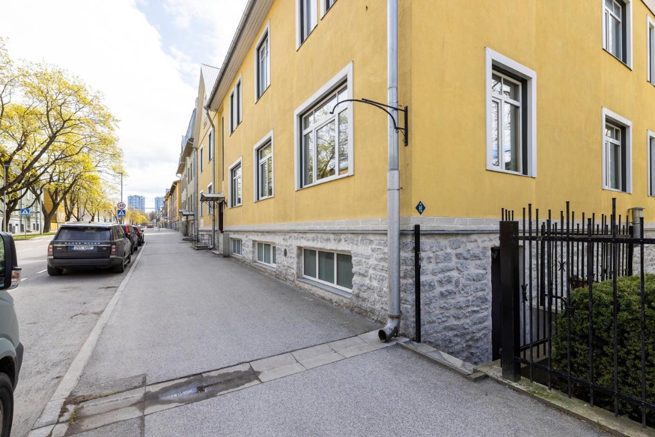 Sirena Apartment - Self Check-In And Free Parking Reval Exterior foto